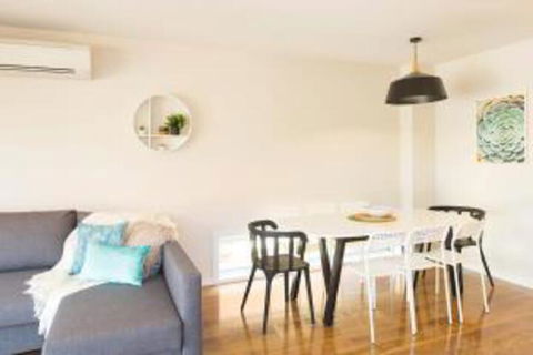 New Designer Home + Parking + Close To Airport - Tourism Hervey Bay 0