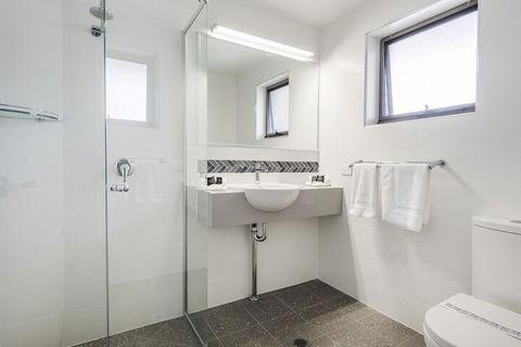 Club Maclean Motel - Hervey Bay Accommodation 6