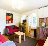 REID Fitzroy Studio Apartment - Hervey Bay Accommodation