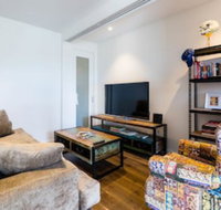 MAXINE 1BDR Collingwood Apartment - Tourism Hervey Bay