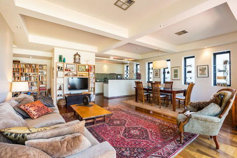 BELLE, 2BDR Melbourne Apartment - Hervey Bay Accommodation 4