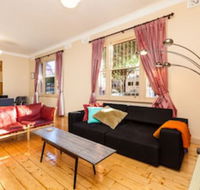 MADELINE 1BDR Fitzroy Apartment - Hervey Bay Accommodation