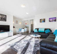 AMAL 1BDR North Melbourne Apartment - Tourism Hervey Bay