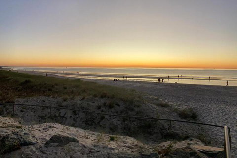 Beachside Luxury Getaway In Glenelg - Tourism Hervey Bay 4