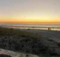Beachside Luxury getaway in Glenelg - Tourism Hervey Bay