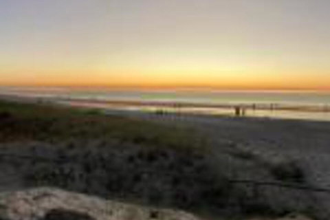 Beachside Luxury Getaway In Glenelg - Tourism Hervey Bay 0