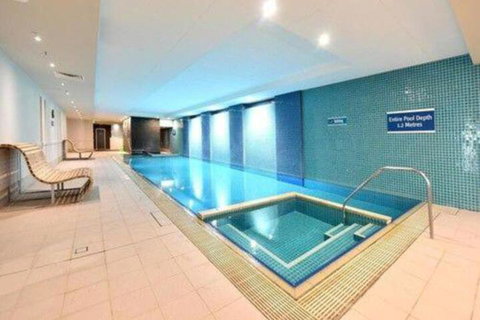 Beachside Luxury Getaway In Glenelg - Tourism Hervey Bay 7