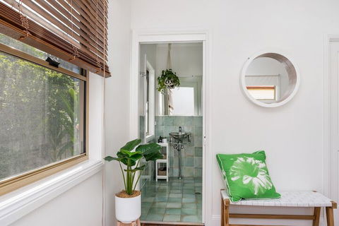 Barefoot Lane - Hervey Bay Accommodation 3