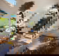 Allegro - Hervey Bay Accommodation