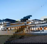 Edge Daylesford - Hervey Bay Accommodation