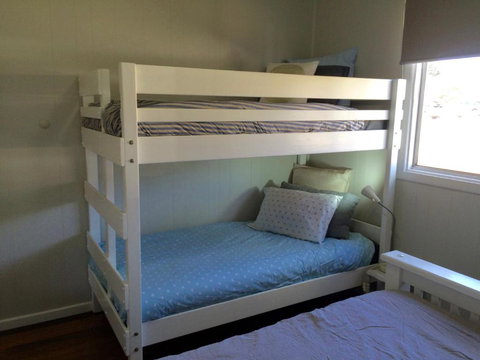 Tallowood Beachfront Cottage - Hervey Bay Accommodation 3