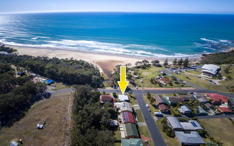 Tallowood Beachfront Cottage - Hervey Bay Accommodation 1