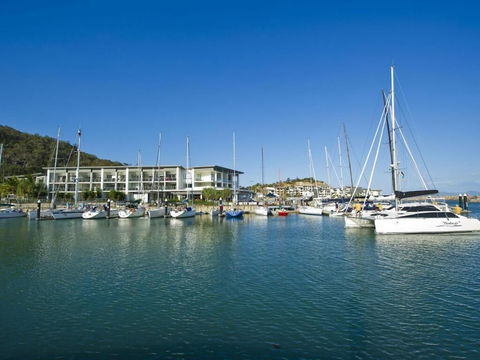 Blue On Blue Superior Studio Room 1361 - Hervey Bay Accommodation 0