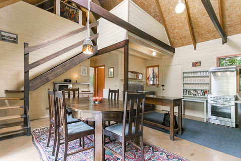 Arcadia Cottage - Tourism Hervey Bay 1