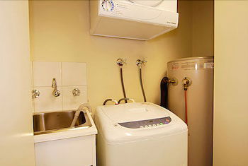 Higgi Drive 3 - Tourism Hervey Bay 1