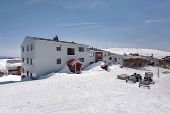 Lawlers 26 - Tourism Hervey Bay 0