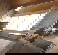 Lawlers 34 - Tourism Hervey Bay