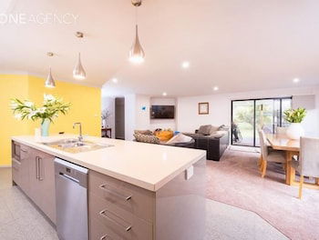 Euphoria House - Hervey Bay Accommodation 0