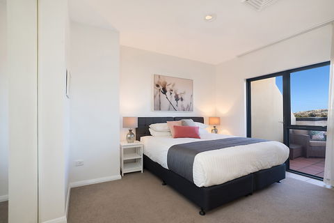 Beau Monde Apartments Newcastle - Boulevard Apartments - Hervey Bay Accommodation 2