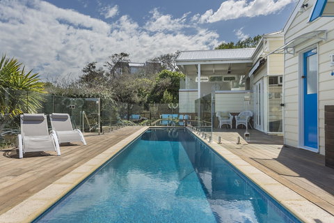 Nautilus Sparkling Pool & Walk To Sorrento - Hervey Bay Accommodation 0