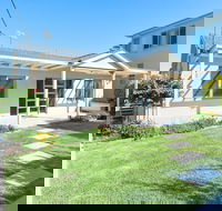 Bamboo Bay at Fingal Bay - Hervey Bay Accommodation