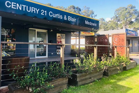 Bull 'n' Bush Hotel Motel - Hervey Bay Accommodation 3