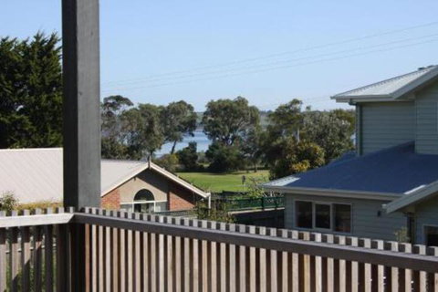 Swan Sea - Hervey Bay Accommodation 6