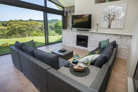 Mapleton Springs - Hervey Bay Accommodation 7