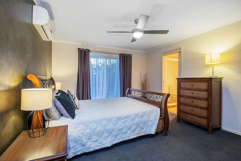 Anaheim Family Oasis - Hervey Bay Accommodation 3