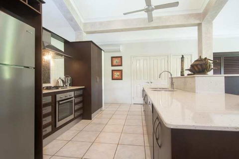 Tranquility By The Course Port Douglas - Hervey Bay Accommodation 6