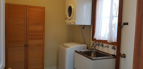 Colonial Motel And Serviced Apartments - Hervey Bay Accommodation 6