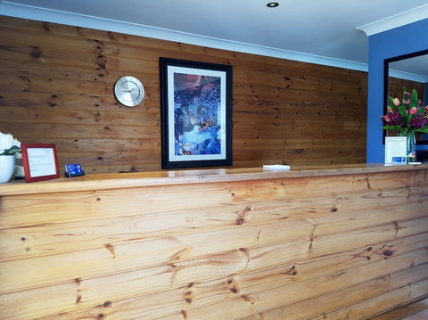 Colonial Motel And Serviced Apartments - Hervey Bay Accommodation 0