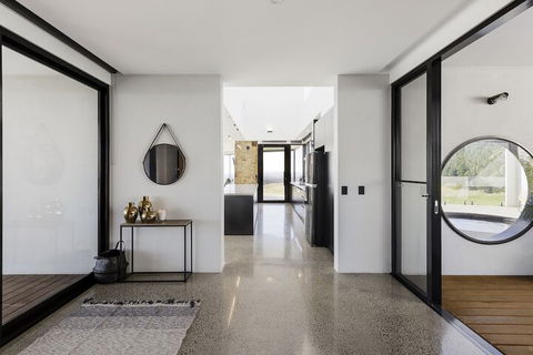Sky High - Hervey Bay Accommodation 2