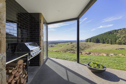 Sky High - Hervey Bay Accommodation 7