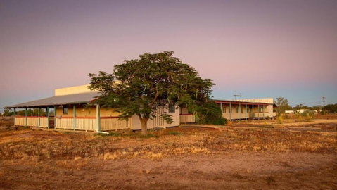 Longreach Outback Adventures - Hervey Bay Accommodation 4