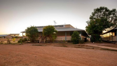 Longreach Outback Adventures - Hervey Bay Accommodation 3