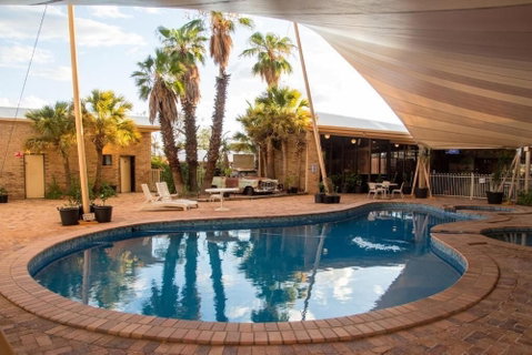Longreach Outback Adventures - Hervey Bay Accommodation 6