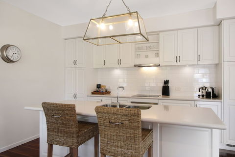 Beyond Bliss - Guesthouse 1 - Hervey Bay Accommodation 1