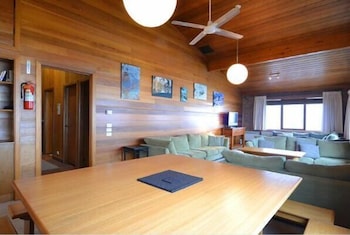 Lawlers 40 - Hervey Bay Accommodation 3