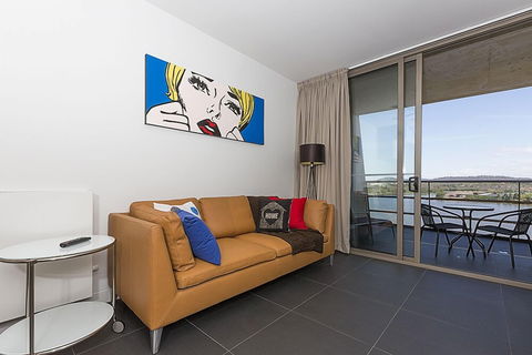 Accommodate Canberra - Nishi - Tourism Hervey Bay 4
