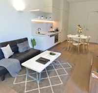 Spacious Cosy Bedroom Suite  Large Balcony - Tourism Hervey Bay