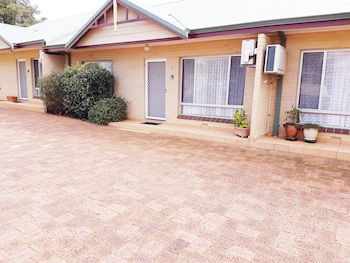 Middleton Mews Unit 8 - Tourism Hervey Bay 6