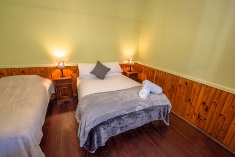 Murphy's Cottage - Hervey Bay Accommodation 0
