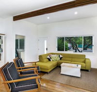 The Beach House 13 Market Street - Hervey Bay Accommodation
