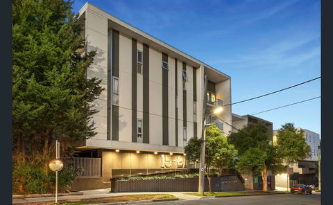 The CHANGE Apartments - Tourism Hervey Bay 0