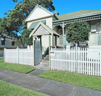 Stallard Cottage - Hervey Bay Accommodation