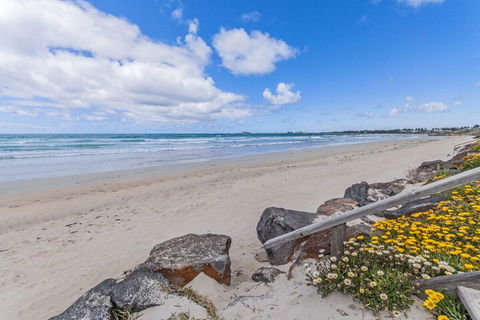 Aqua Mist Seascape - Hervey Bay Accommodation 3