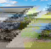 Salt Beach Holiday Home - Hervey Bay Accommodation