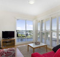RESORT on the BEACH 6310 TOP FLOOR - Hervey Bay Accommodation