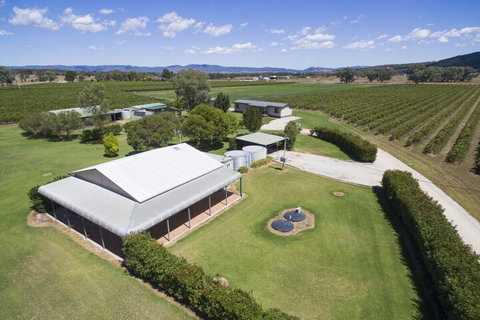 Farmers Daughter Wines - Hervey Bay Accommodation 1